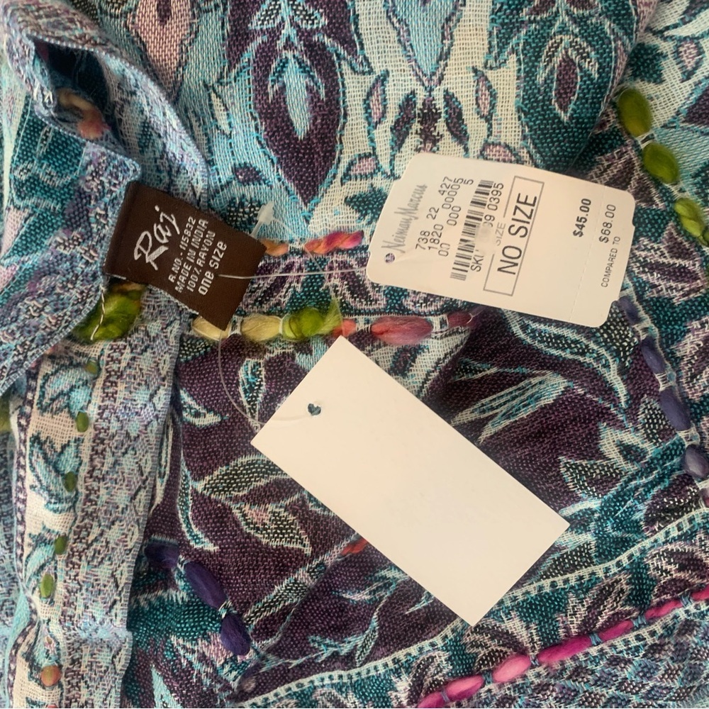 Johnny Was Raji Boho Paisley Scarf / Wrap ONE SIZE NWT - Picture 4 of 6